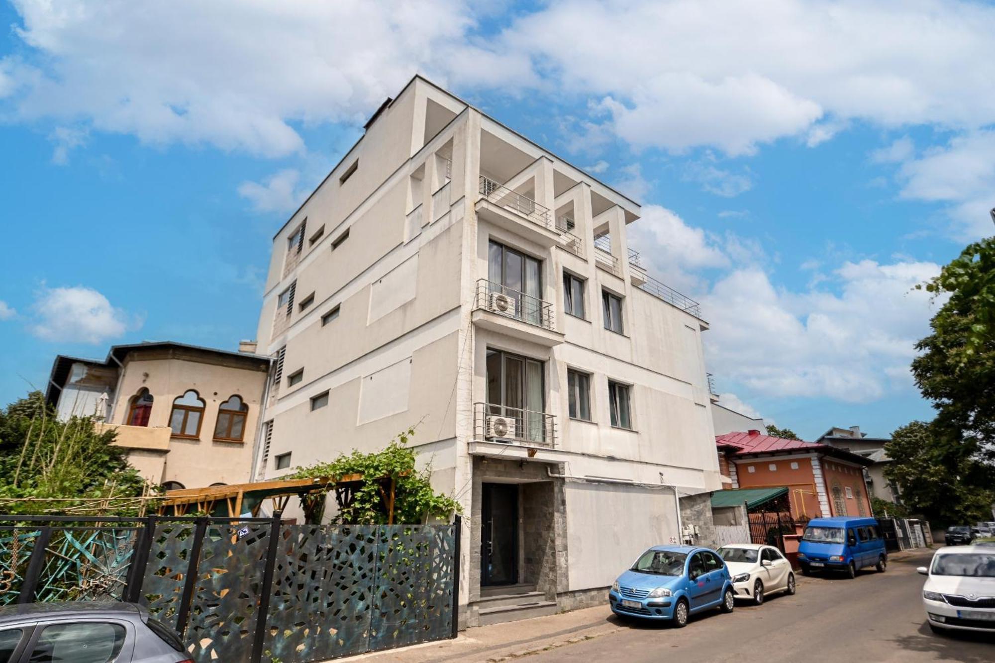 Urban Elegance - Stylish Central Accommodation Bukarest Exterior foto