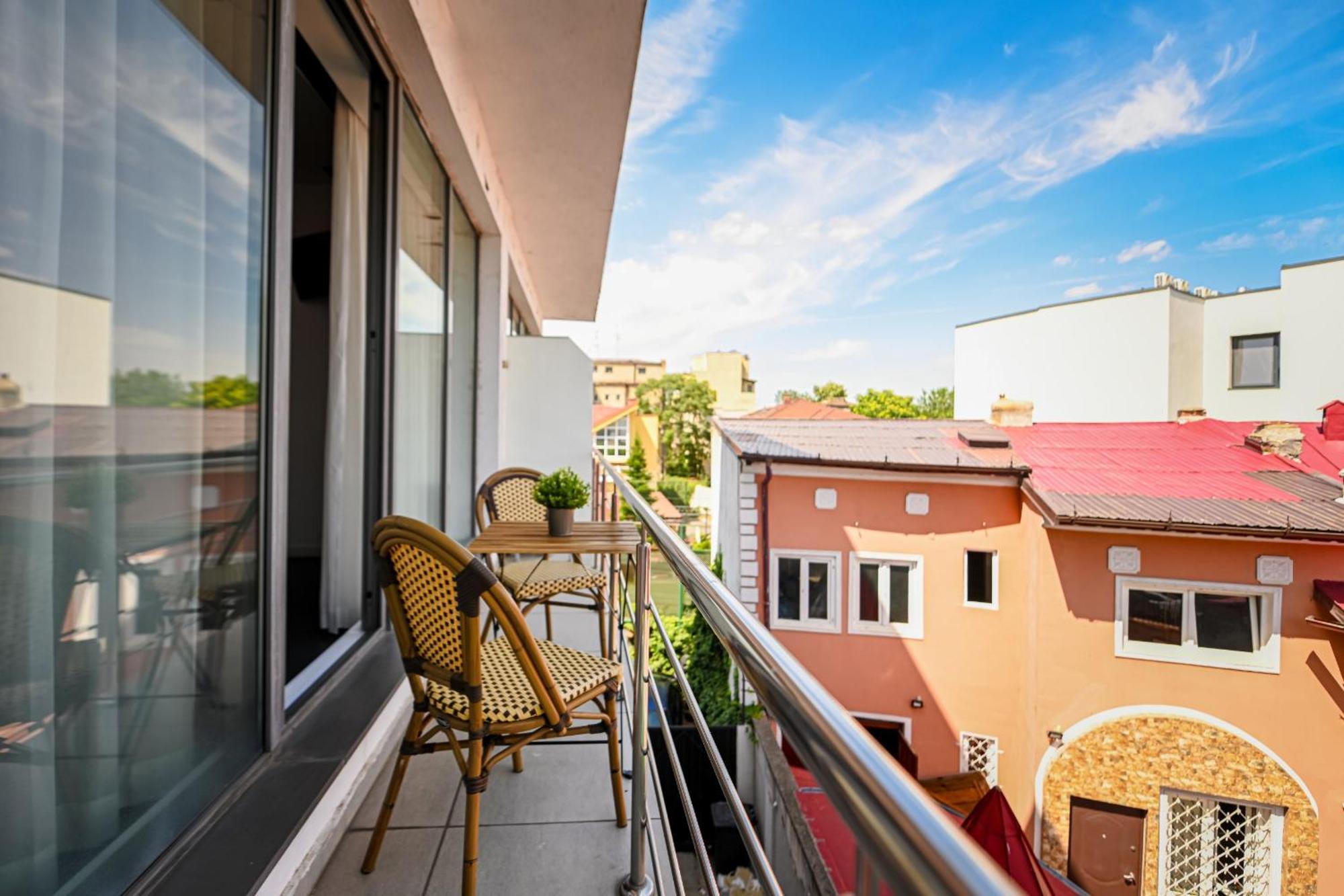 Urban Elegance - Stylish Central Accommodation Bukarest Exterior foto